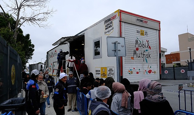 Başkan Altay: “Mobil Mutfak ve Mobil Ekmek Fırınımız İstanbullulara Hizmet Veriyor”
