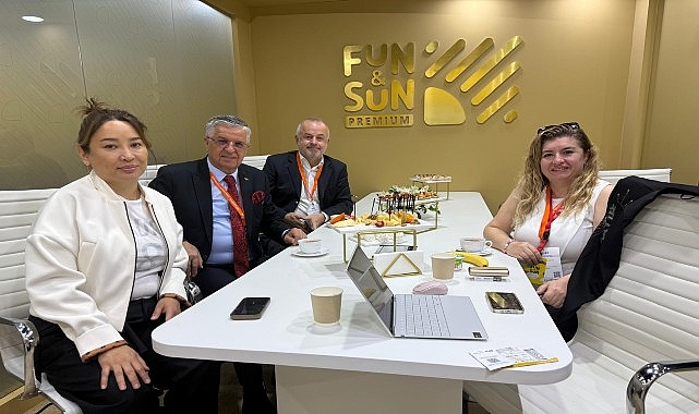 Başkan Topaloğlu, Kazakistan fuarında temaslarını sürdürüyor