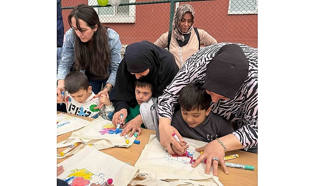 Özel çocuklar gönüllerince eğlendi