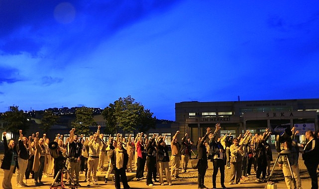 Büyükşehir’le gökyüzünün sırlarını keşfettiler