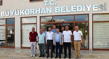 Başkan Erkan Aydın dağ yöresine çıkartma yaptı