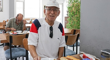 Buca’da “Askıda Yemek” uygulaması binlerce vatandaşa destek oldu