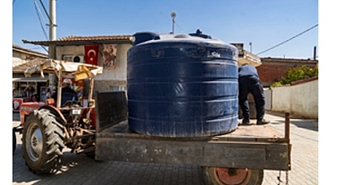 Büyükşehir yanan köylere can suyu oluyor