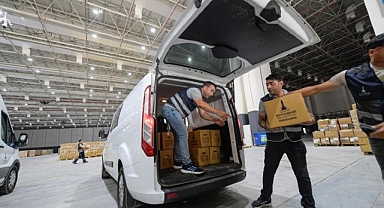 Tugay: Komşusu açken tok yatamayan kültürden geliyoruz