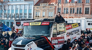 Prometeon, Dakar Şampiyonu Martin Macík Jr. ile iş birliğini yenilediğini ve 2026 Dakar Rallisi’ne katılacağını duyurdu